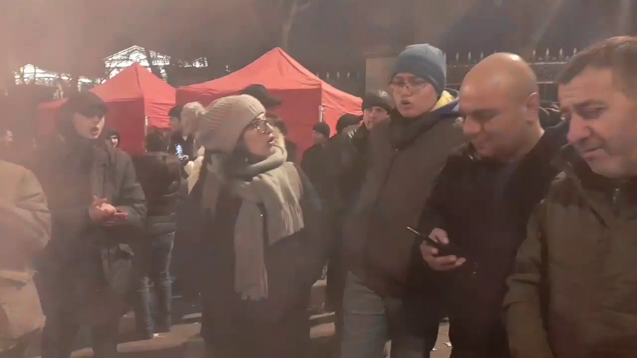 Այսպես են անցնում Բաղրամյան-Դեմիրճյան փողոցներում մեր երեկոները. Իշխան Սաղաթելյան