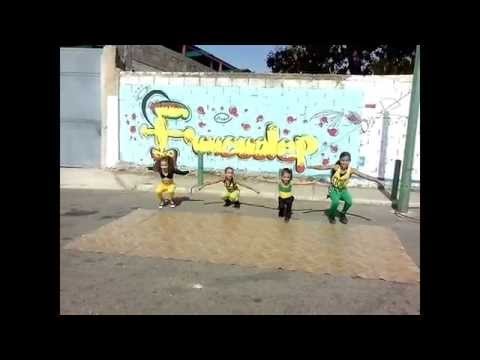 puchunguitas de funcudep- RDX  Road elf head top- Bad Gal Wine