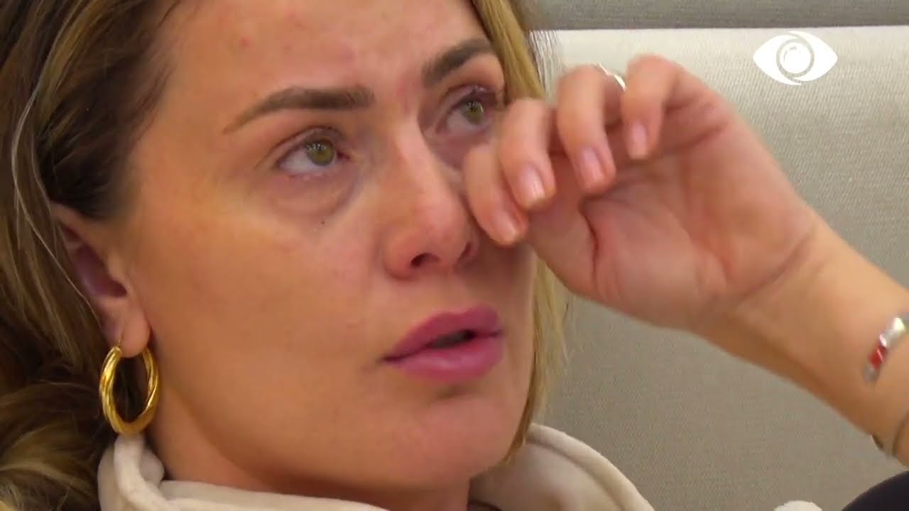 Olta përlotet nga historia e Fotinisë: Më ka prekur shumë!