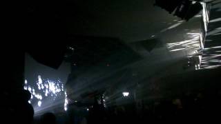 Moon Duo perform Cold Fear at the Brudenell Social Club, Leeds, 7/4/17