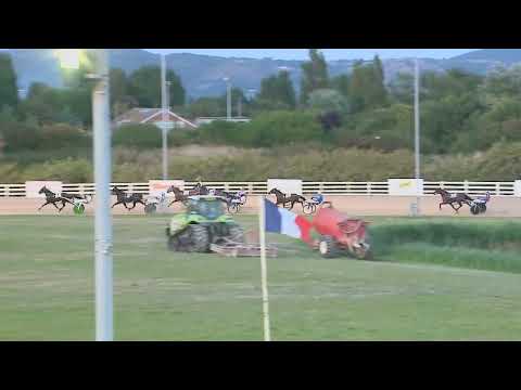 Breeders Crown UK & Ireland 2YO Fillies Final 2022