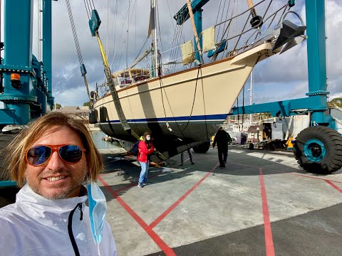 Island Packet 485 Video of Haul out Hull Design & Inspection review by: Ian Van Tuyl