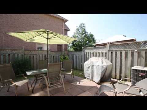 102 Goldenlight Cir, Brampton