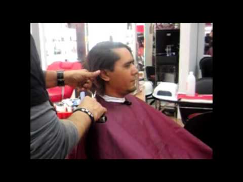 SERGYN CORTANDO O CABELO 24/05/2013