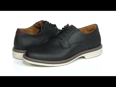 Florsheim Shoe Company Norwalk Plain Toe Oxford at Von Maur