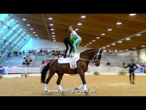 Jana Schuhmacher - Hannah Bidon - Doppel 03 - DJM Voltigieren München 2018