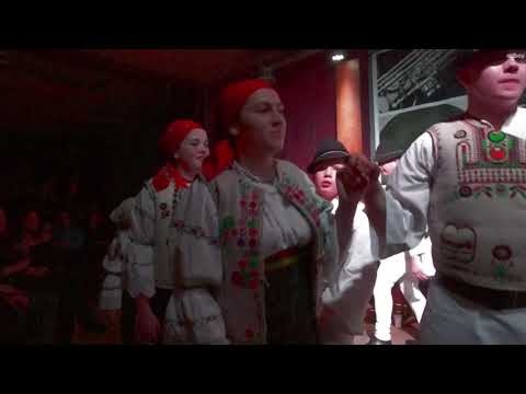 Gyimesi est a Fonóban - Kettős jártatója és sirülője