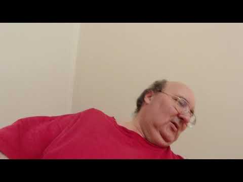 MongoTV_7116 - JOHN SKIFTER SENGETØJ - Del 1 - Søndag