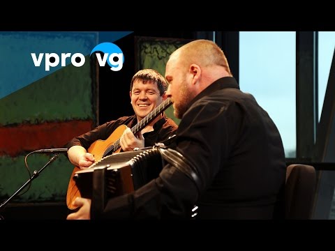David Munnely & Shane McGowan - Traditional Reels (live @Bimhuis Amsterdam)