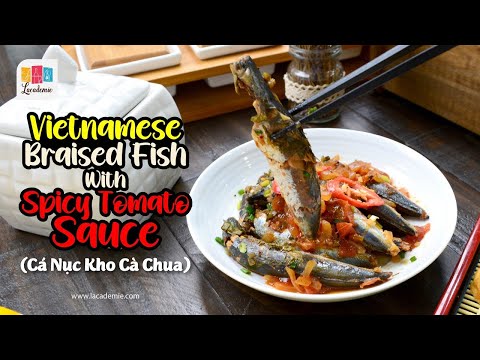 Vietnamese Braised Fish With Spicy Tomato Sauce (Cá Nục Kho Cà Chua)