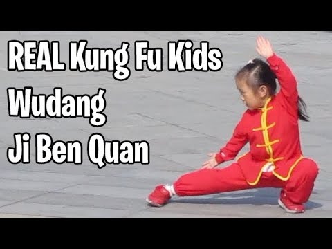 REAL Kung Fu Kids - Wudang Ji Ben Quan 武当功夫基本拳 - Female