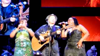 Paul Simon, Thandiswa Mazwai & Sonti Mndebele - Under African Skies - Brussels July 17, 2012