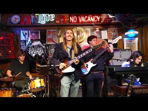 Play Video Youtube Video