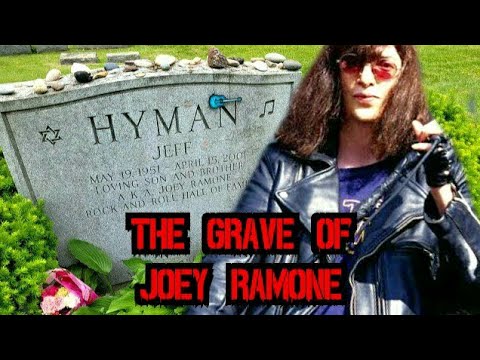 The Famous Grave of Joey Ramone of The Ramones 🎶🎵🎙🎤