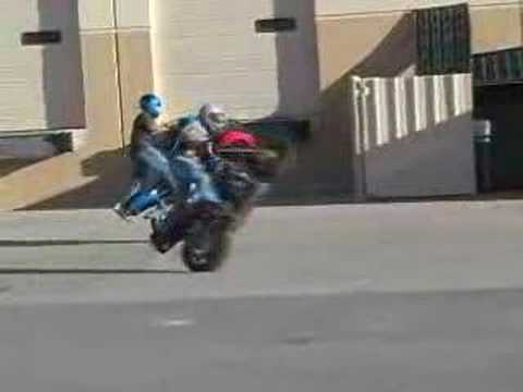 Acrobacias en moto