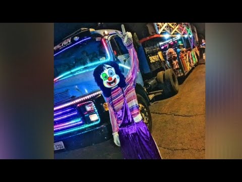 MC DENTINHO, MC FINAZZI, MC KALZIN e MC MAIQUINHO - NO BONDE DA CAPOEIRA - (DJ CAIOZINFERA)