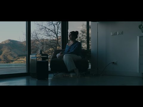 Helèna Sortino - Dragonfly (Official Video)