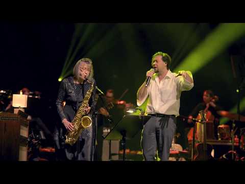 TVOJ VONJ - Gal George Gjurin in Nada Barle (saksofon) (V ŽIVO/LIVE)