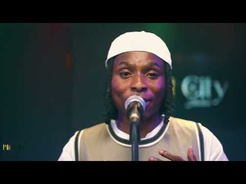 King Rapsodi - Hennessy (Live Performance at Hit City Studio)