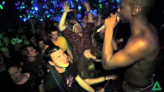 Video DRUMSTATION - FUTUREBOUND & DRAMAJAQUA @ CROSS CLUB PRAGUE