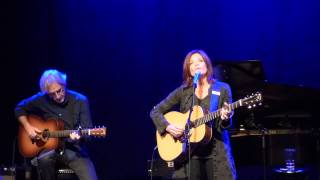 Rosanne Cash, 500 Hundred Miles (Artist-In-Residence CMHF)