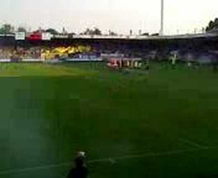 rkc-MVV Wedstrijd begint.