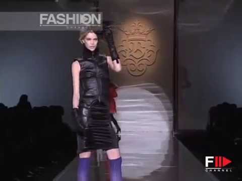 "Antonio Berardi" Autumn Winter 2004 2005 Paris 2 of 3 Pret a Porter by FashionChannel