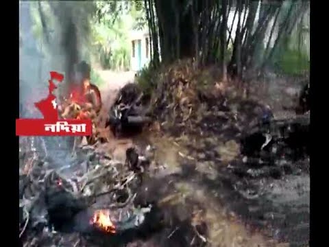 Locals of Shantipur area stopped goons came in bike, later give fire in several bikes
