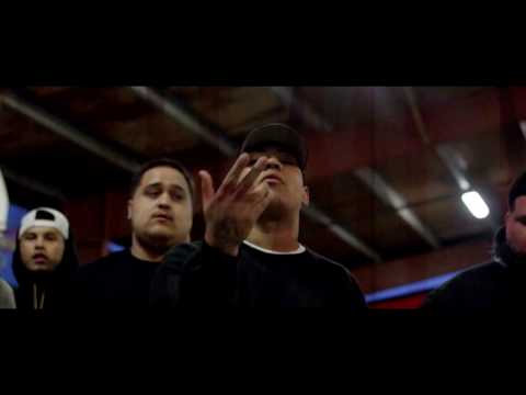 JohnnyDinero-On Me Ft.Trappy"El Nino"