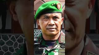 Download lagu DISIAPKAN JADI KSAD!? JENDERAL KOPASSUS RESMI JADI PANGKOSTRAD #shortsvideo #kostrad #kopassus #tni mp3