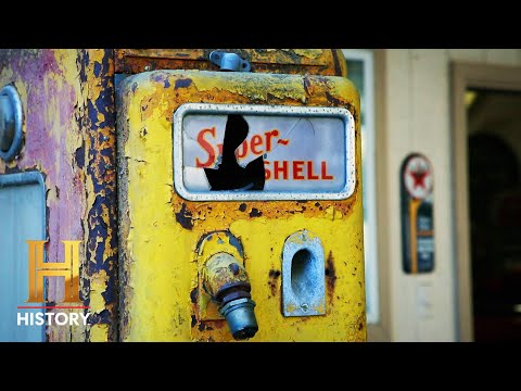 American Pickers: VINTAGE Gas Pumps Skyrocket in Value! (Season 24) | History