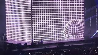 FEDEZ LIVE TORINO &quot;holding out four you&quot;