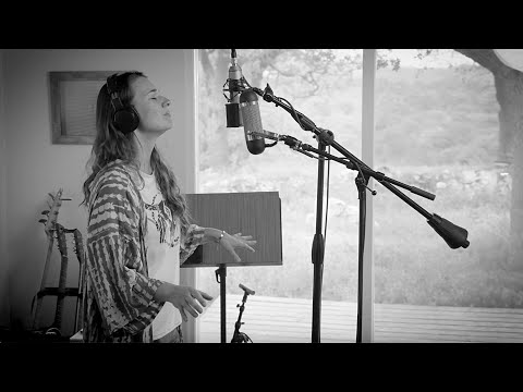 Ishantu - Leave in Love