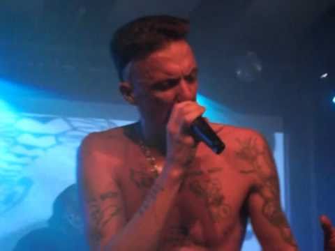 Die Antwoord - Orinoco Ninja Flow (Live @London Scala 14/11/2010)