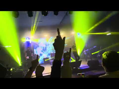 Giorgio Vanni - Dragon Ball (combatti per trovare il drago) Live ft. I figli di Goku