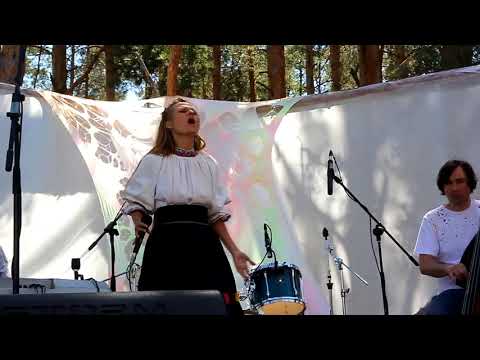 Katya Chilly Group - Місяць, Live at Kaleidoscopie: Illumination, 2.06.2018 (2)