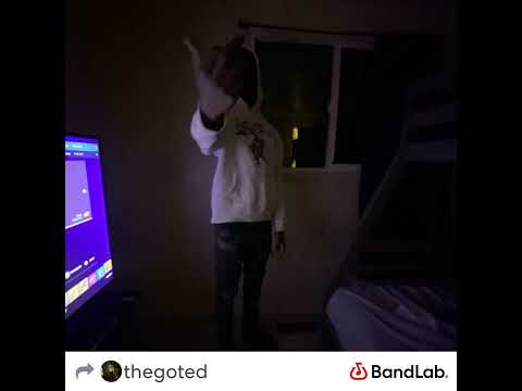 Clap his ass👏🏽🧏🏽‍♂️