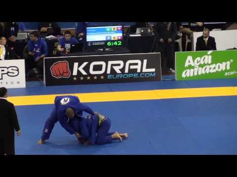 Submission #1375 - Alan Vitor Ferreira vs Henrique Felipe De Lima