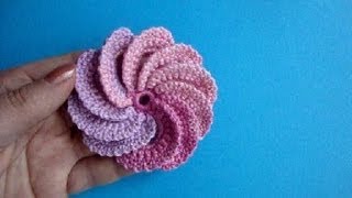 Смотреть онлайн Вязание цветов крючком – спиральный цветок