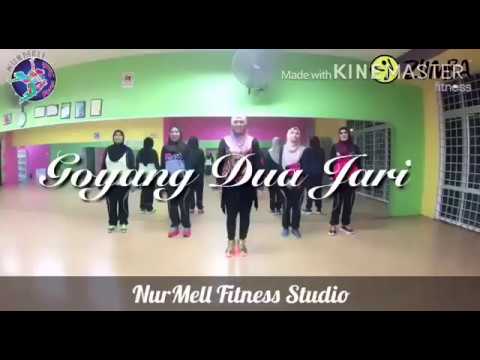 Viral step !! Zumba Dangdut Goyang Dua Jari by Sandrina with Zin Nurul