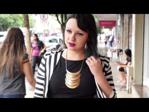 Up your Look - Transforme seu look básico (3 looks, 1 vestido)