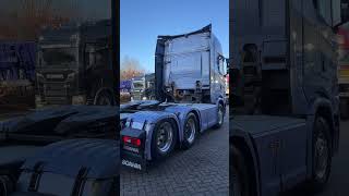 Cami&atilde;o tractor Scania S730 V8 / Retarder / Full Air / Special interior / 295 WB / 632 | Imagem 4 - Autoline