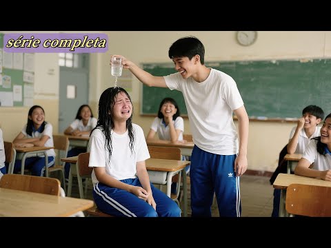 Colegas humilham garota pobre que vai de bicicleta pra escola — mal sabem que é filha de bilionário!