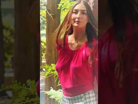 Reel tagged #viralvideo