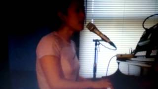 Vienna Teng - Drought -Live from Ann Arbor 3-17-12.mp4