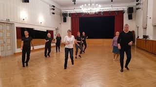 "Heart Is Right" line dance demo