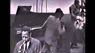 Is u Marilyn or is u Monk?