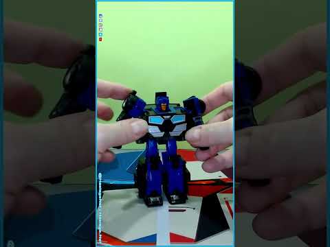 Transformers Legacy Deluxe Crankcase | Quick Convert #Shorts