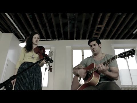Set My Eyes On You (feat. Kurtis Parks) Music Video by Simple Hymns