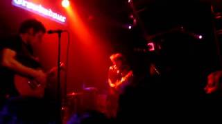 &quot;Chain Me Free&quot; live by The Matches